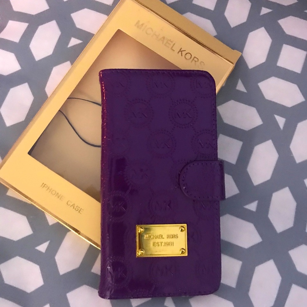 COPY - COPY - MICHAEL KORS EST. 1981 iPhone 7-8 P…